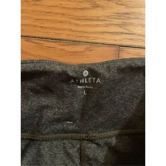 Athleta Capri Leggings (SZ L) - Picture 2 of 5